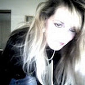 Meet your Posher, Bobbie